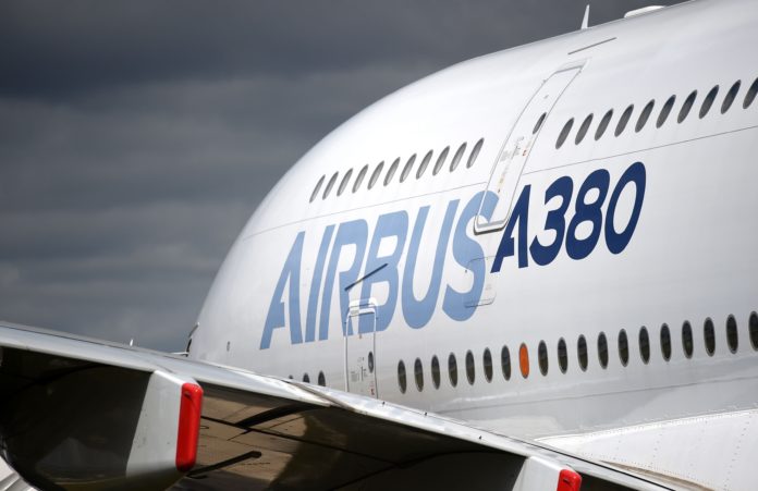 Airbus aims to seize jet production crown from Boeing in 2020