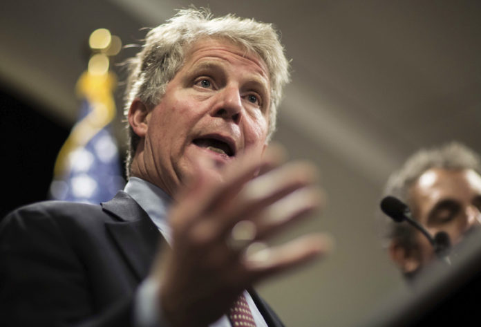 Manhattan to scrap majority of marijuana prosecutions Manhattan to scrap majority of marijuana prosecutions