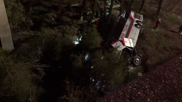 VIDEO: At Least One Dead As Bus Carrying Texas Students Plunges Into Alabama Ravine