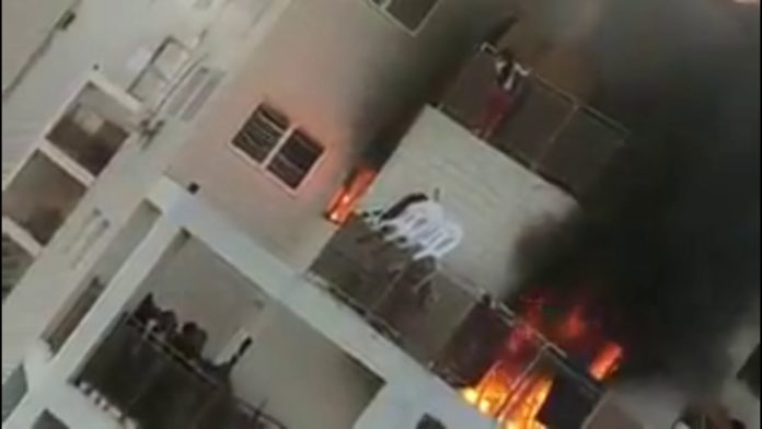 VIDEO: Fire In Residential Be’er Sheva Building Leaves One Dead Four Injured R”L