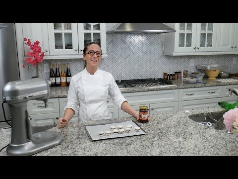 VIDEO: Make Macarons Like A French Pastry Chef