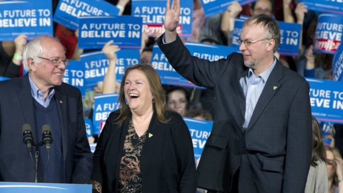 d4d6dffb-4730-443e-83b9-0d26e31d986a-large16x9_Bernie