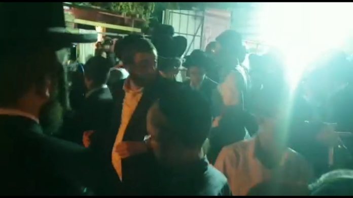 Extremists Attack Frum IDF Soldier in Geulah Neighborhood in Jerusalem