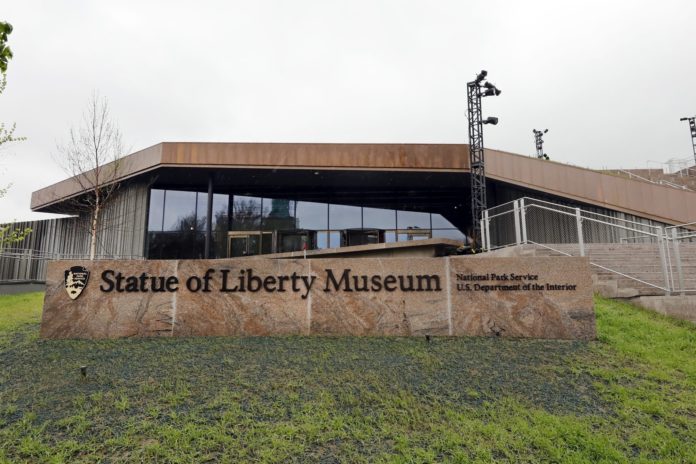 stature-of-liberty-museum