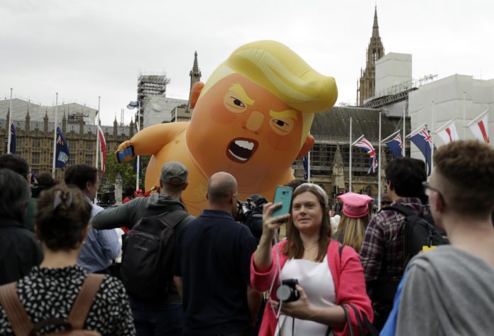 trump-blimp