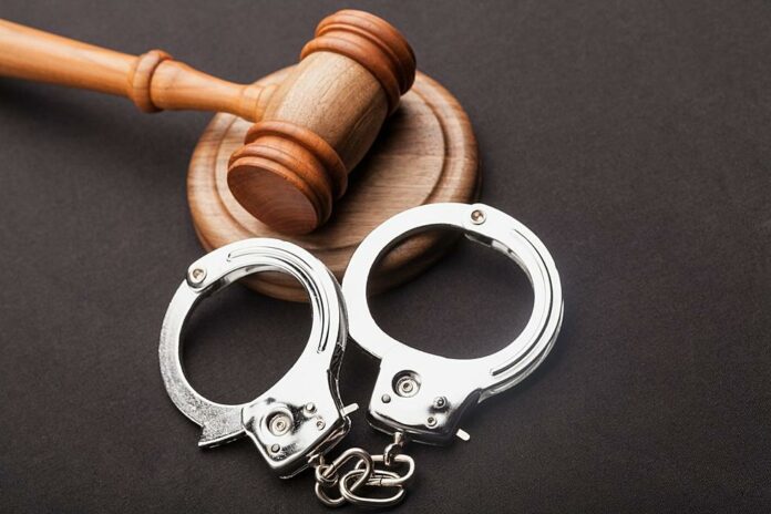 7-5-ARREST-artisteer-GETTY