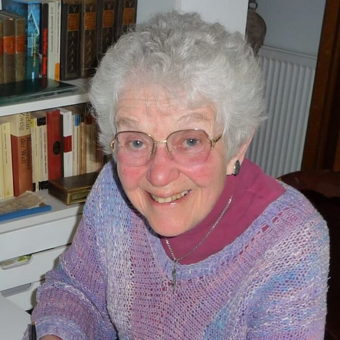 Nussbaum-photo