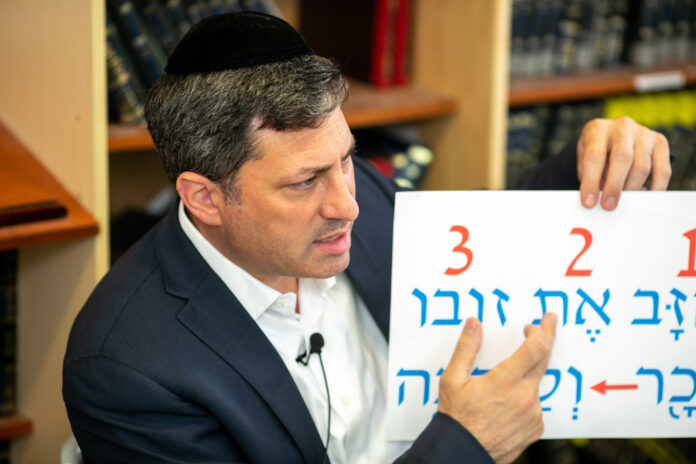 pic-showing-chart-during-shiur-closeup