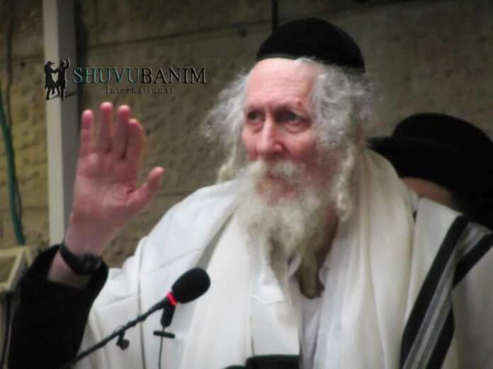 מרים-את-היד-בתפילה