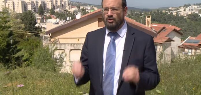 Israel_How_this_ultra_Orthodox_town_fought_back_the_coronavirus_YouTube (3)