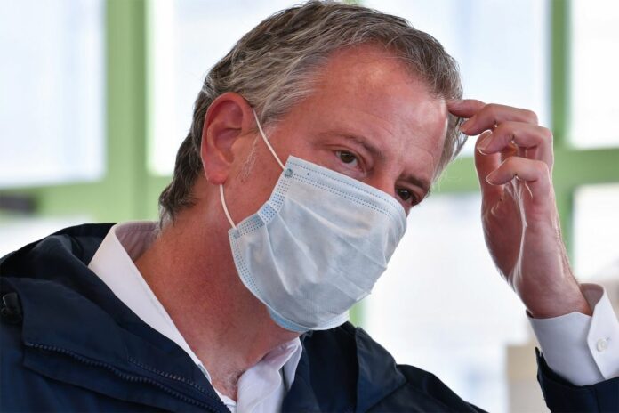 de-blasio-head-scratch