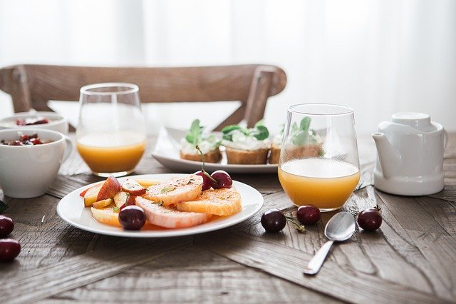 breakfast-1835478_640