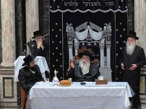 הרבי-מצאנז-במשאו-אמש