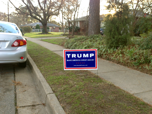 trump-lawn-sign