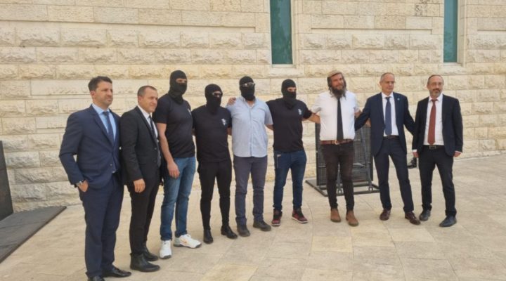 Unit 100 soldiers and their lawyers hold a press conference. Photo: Honenu