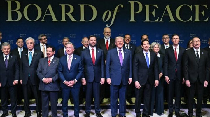 US President Donald Trump (C), flanked by US Vice President JD Vance (L) and US Secretary of State Marco Rubio (R), joins leaders for a group photo during the inaugural meeting of the Board of Peace at the US Institute of Peace in Washington, DC, on February 19, 2026. (SAUL LOEB / AFP)