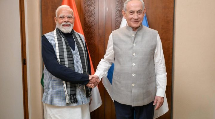 Prime Minister Benjamin Netanyahu (R) is seen in traditional Indian clothing with Indian Prime Minister Narendra Modi before a dinner in Jerusalem, February 25, 2026 (Ma’ayan Toaf/GPO)