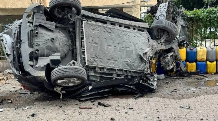 Overturned car in Rishon L'Tzion. (Fire and Rescue Services)